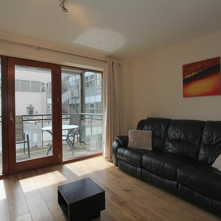 Point Village Modern Apartment Дублін Екстер'єр фото