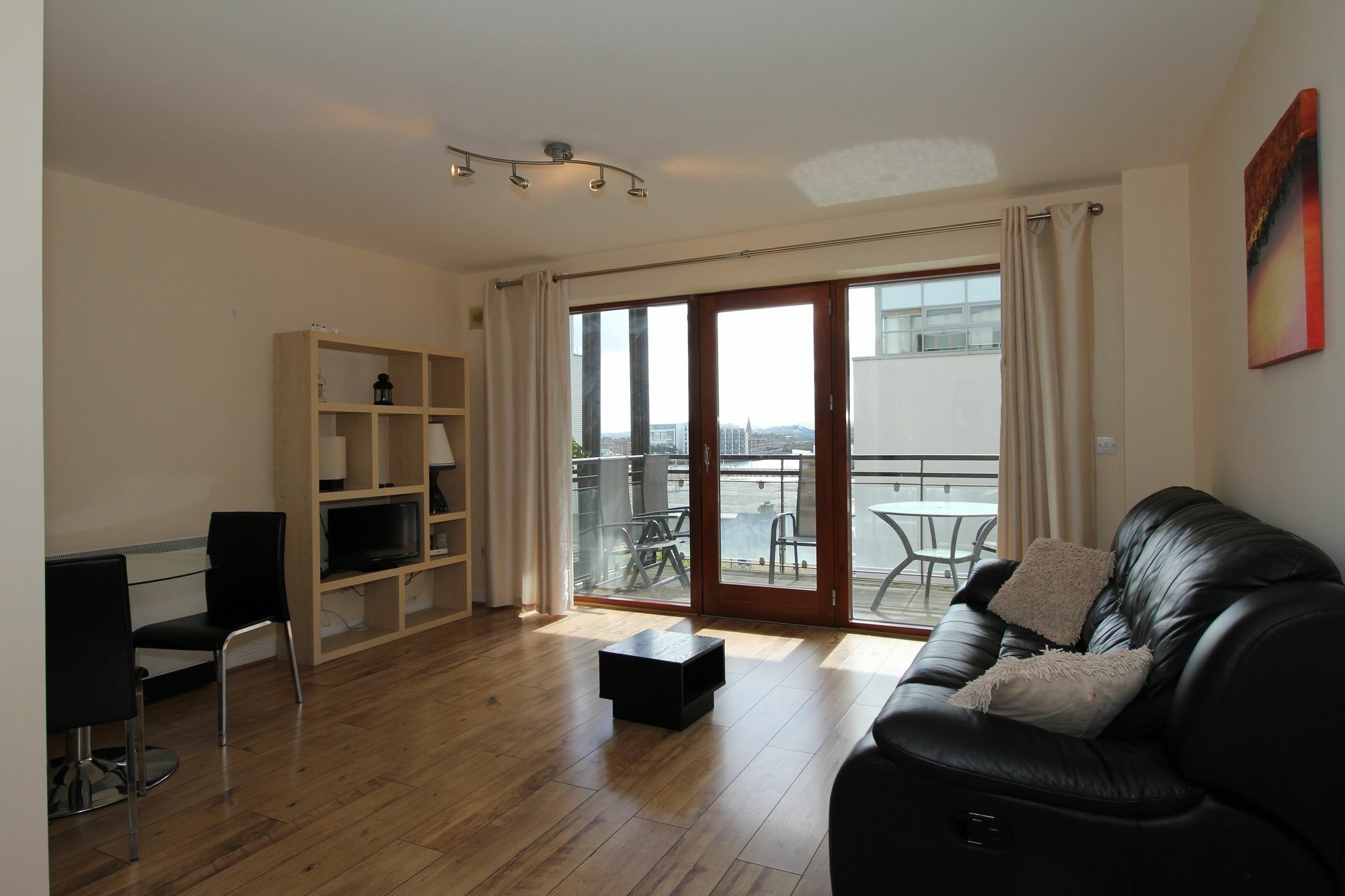 Point Village Modern Apartment Дублін Екстер'єр фото